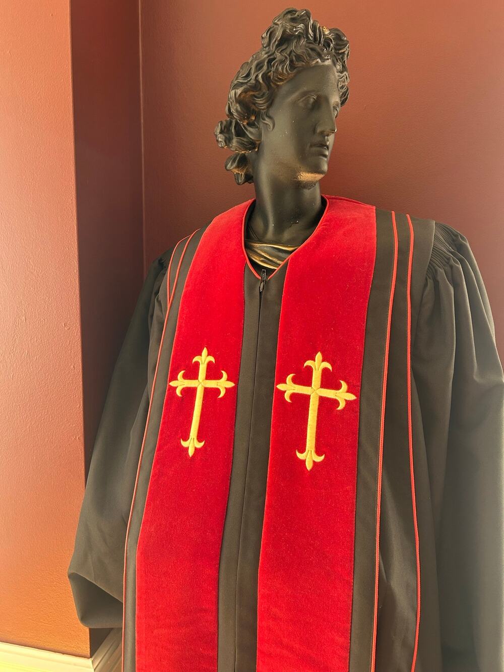 High- end Abbott Hall Custom Clergy/Priest’s gown Size L